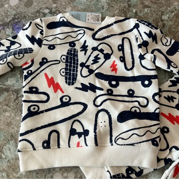 Cat & Jack Skateboard Sweat Set 12M NWT - Picture 4 of 11